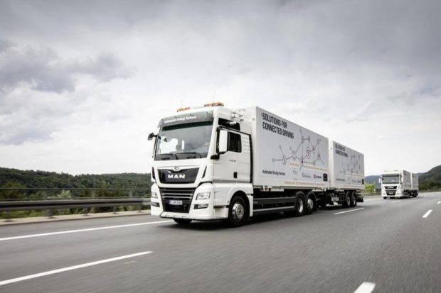 První autonomní kamiony vyjely na německou dálnici