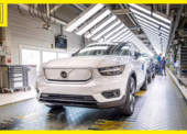 Volvo Cars už vyrába plnoelektrický model XC40 Recharge